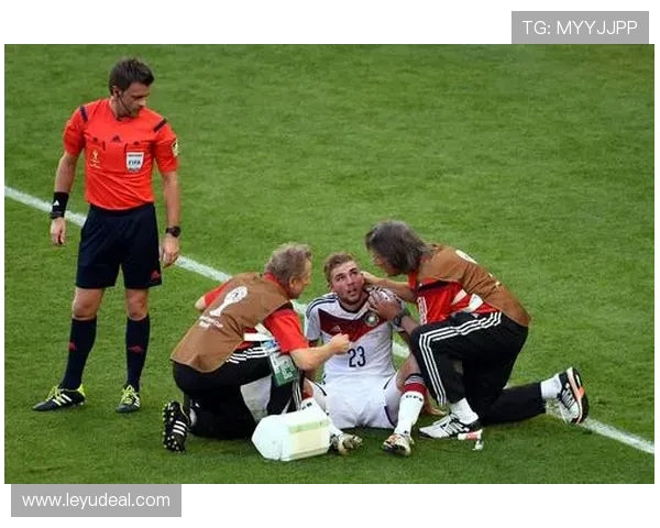 受伤离场后球队换人规则全解析，哪些情况算合法？